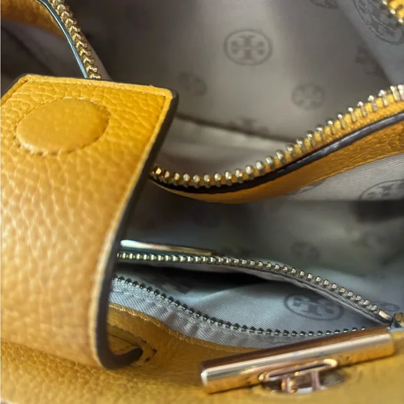 Tory Burch Mustard Yellow Shoulder Bag with crossbody strap and Wallet - Picture 8 of 16